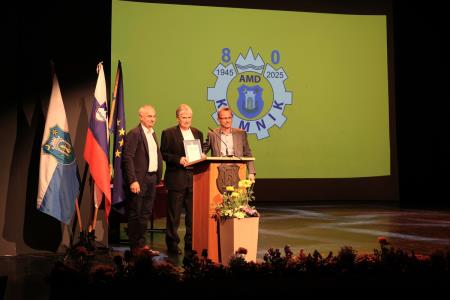 AMD Kamnik 80 let_10